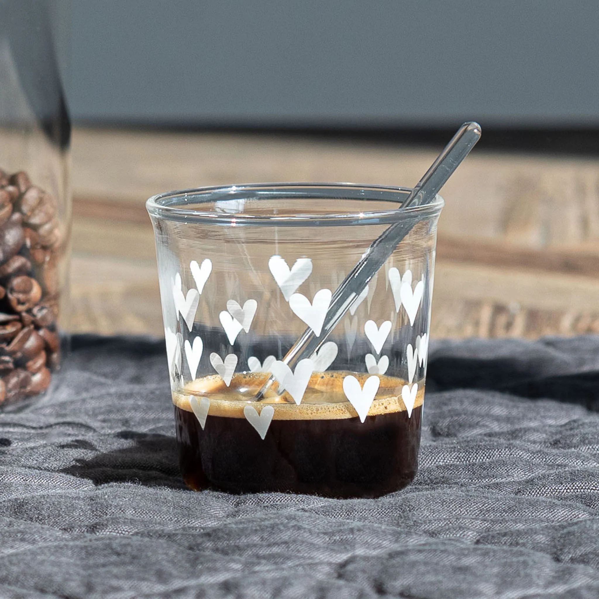 Set 4 bicchierini in vetro per Espresso con palettine - Cuori in bianco -  Caffè Savona 100% Arabica
